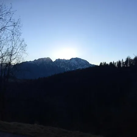 דירה Mit Blick Auf Berge