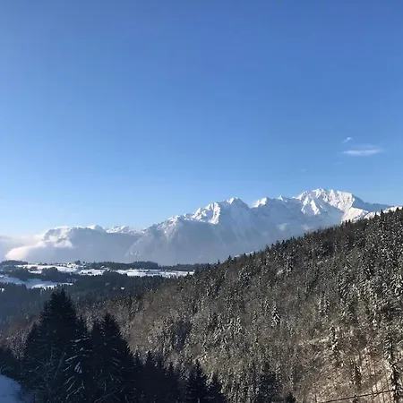 Mit Blick Auf Berge דירה *