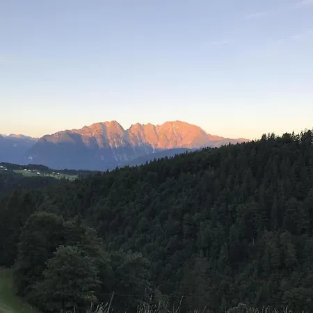 Mit Blick Auf Berge Daire Bad Vigaun